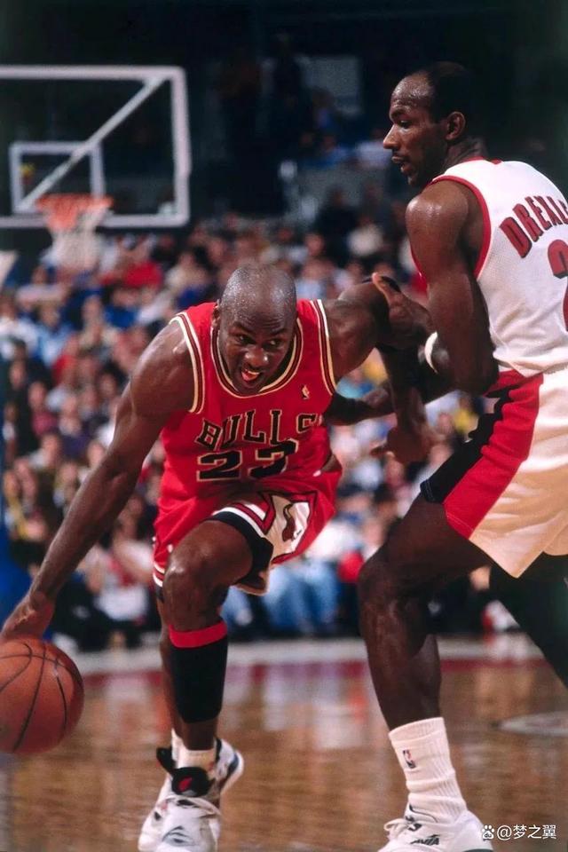 开云-Ning新星出色发挥表现突出，公牛前途光明！