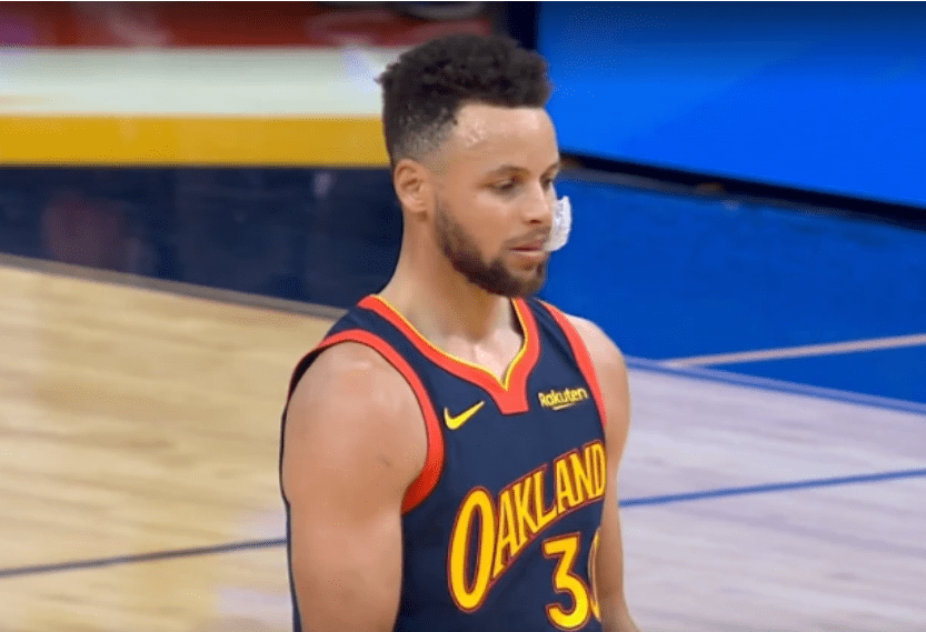 开云- 勇士教练是谁 