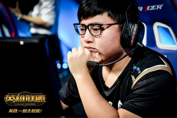 Kaiyun-Uzi赛事官方发布势不可挡新规，雄鹿争议不断！的简单介绍